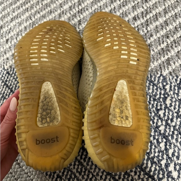 YEEZEY ADIDAS BOOST 350 V2 - Picture 9 of 11